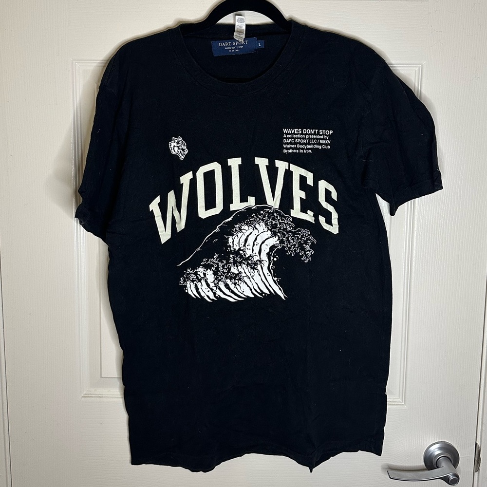 Darc Sport Waves Don’t Stop Collection TShirt - Size L (item 42/300)
